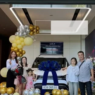 Hoạt động tư vấn và giao xe Kia tại Tiền Giang 5