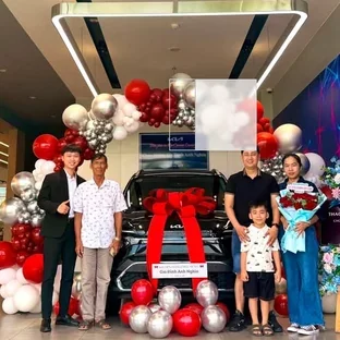 Hoạt động tư vấn và giao xe Kia tại Tiền Giang 3